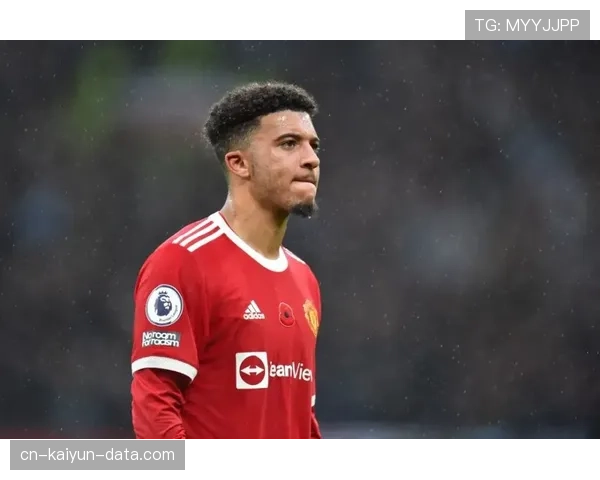 在瓜帅体系下罗德里与坎特防守覆盖呈现分散趋势